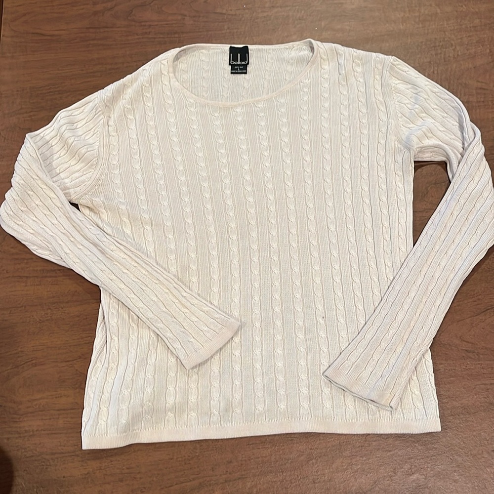 Cable Knit Style Long Sleeve Tee